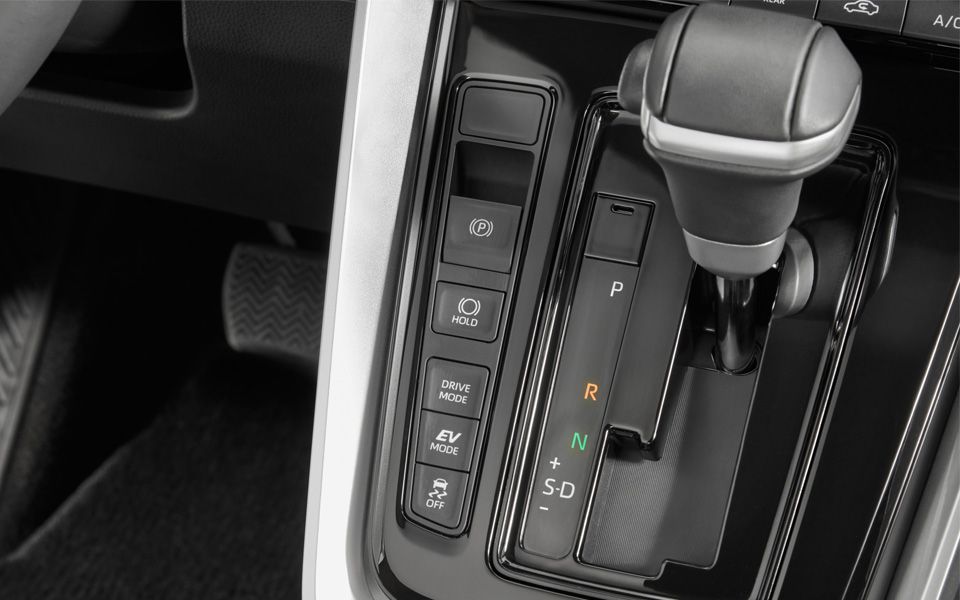 Toyota Innova Image Listing 16