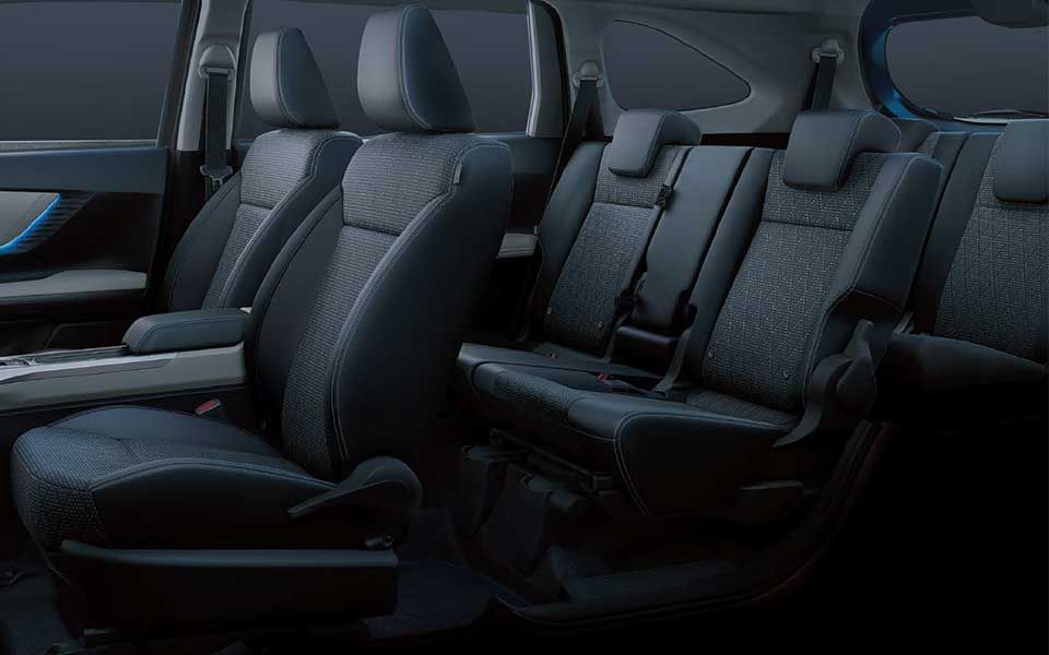 Toyota Veloz Image Listing 7