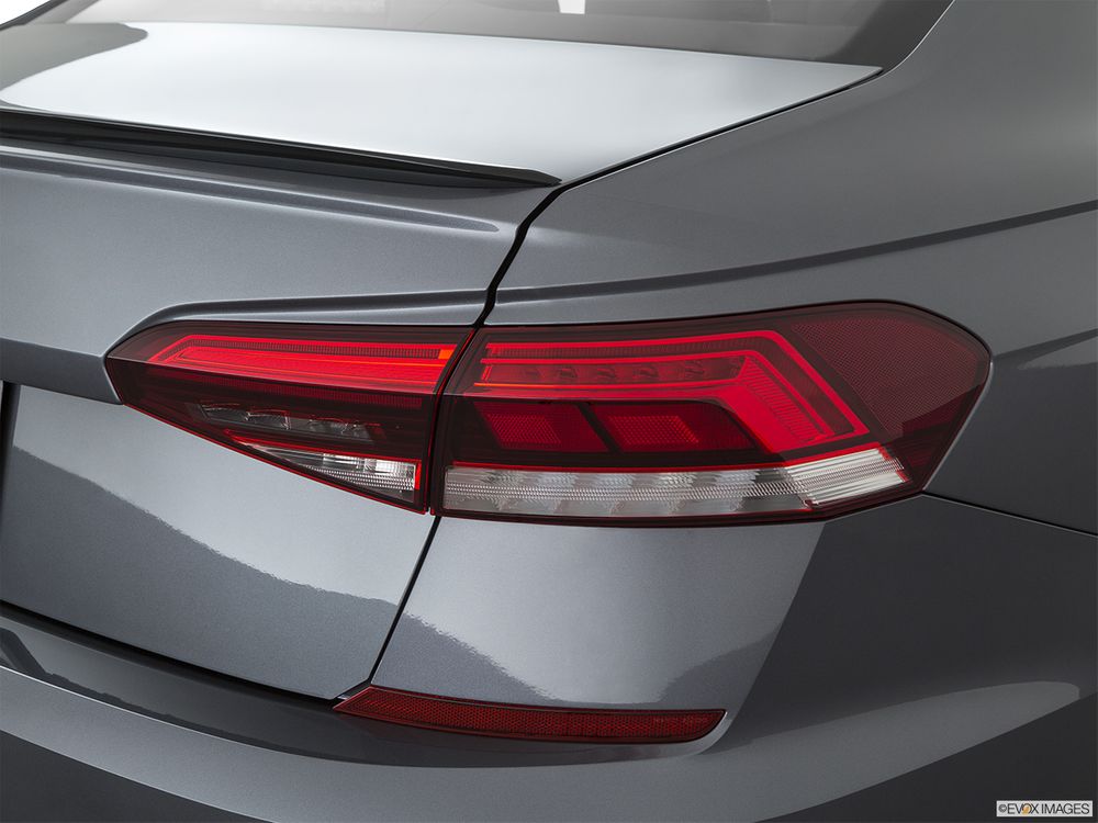 Volkswagen Passat Image Listing 7