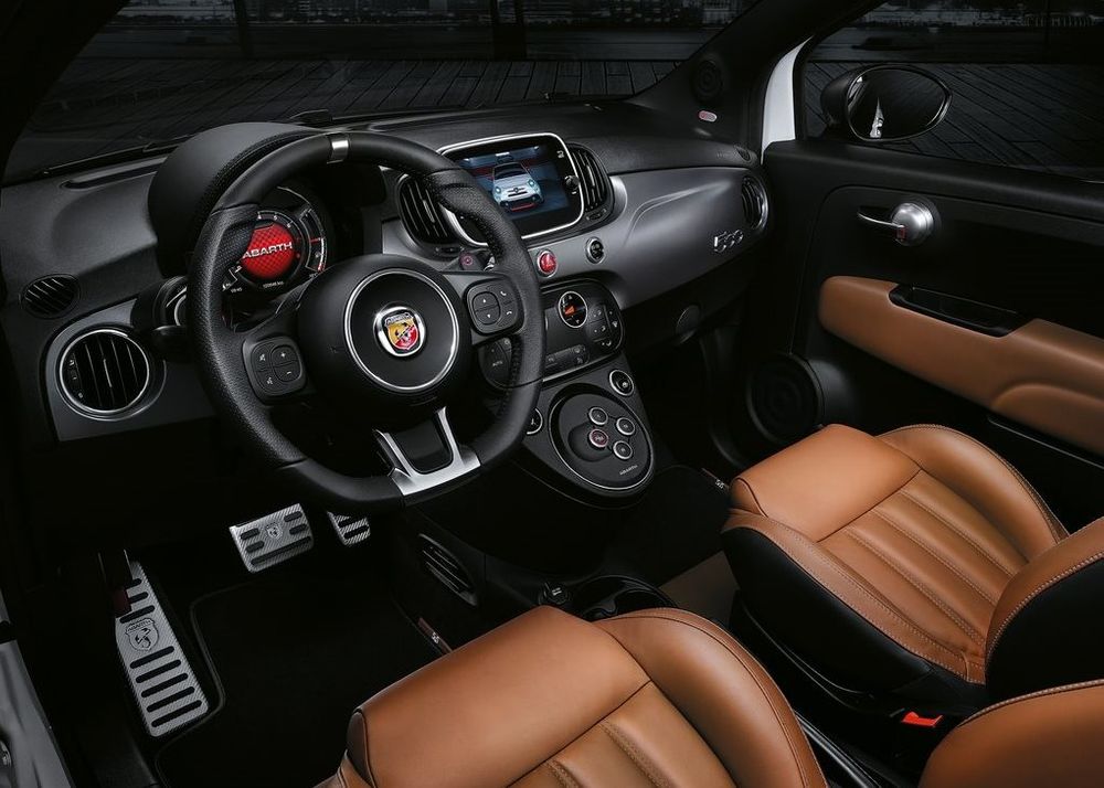 Abarth 595 Image Listing 7
