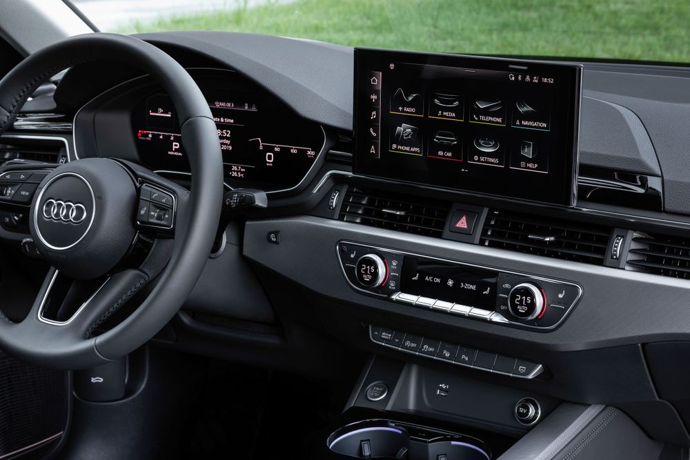 Audi A4 Image Listing 15