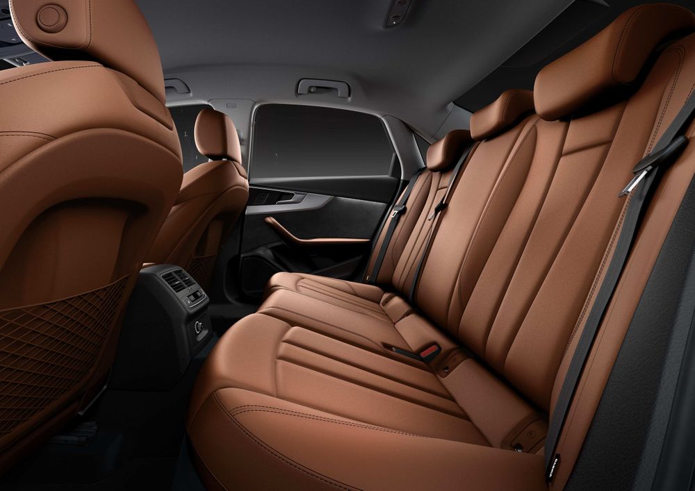 Audi A4 Image Listing 18