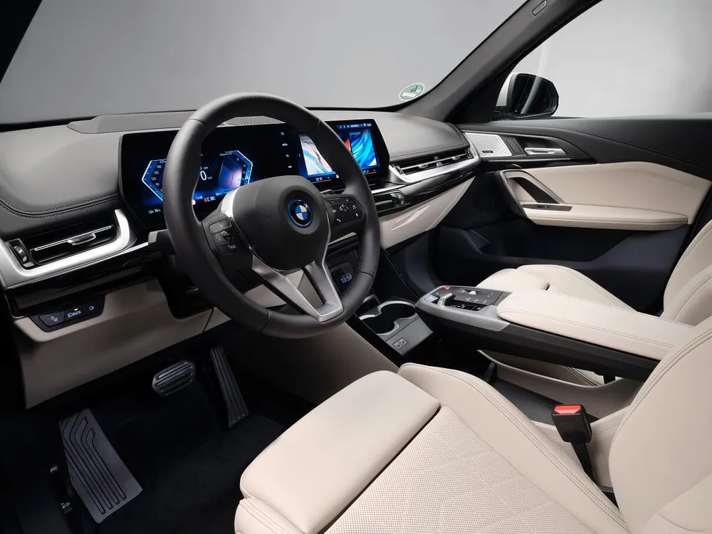 BMW iX1 Image Listing 6