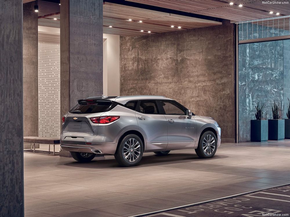 Chevrolet Blazer Image Listing 4