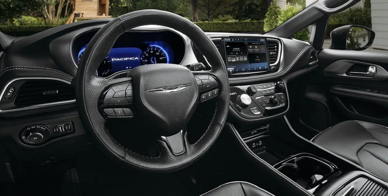 Chrysler Pacifica Image Listing 4