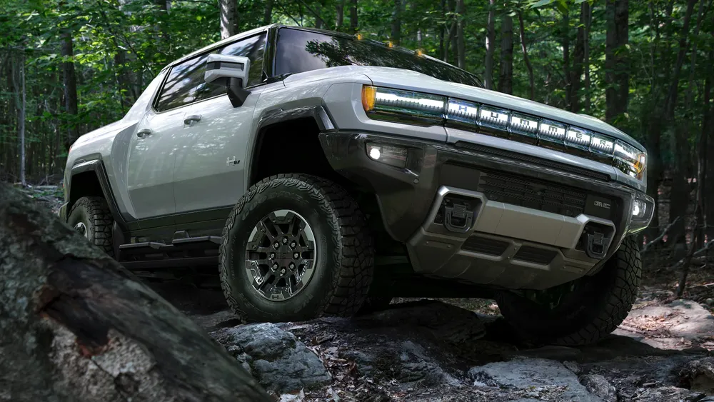 GMC Hummer EV Pickup Image Listing 4