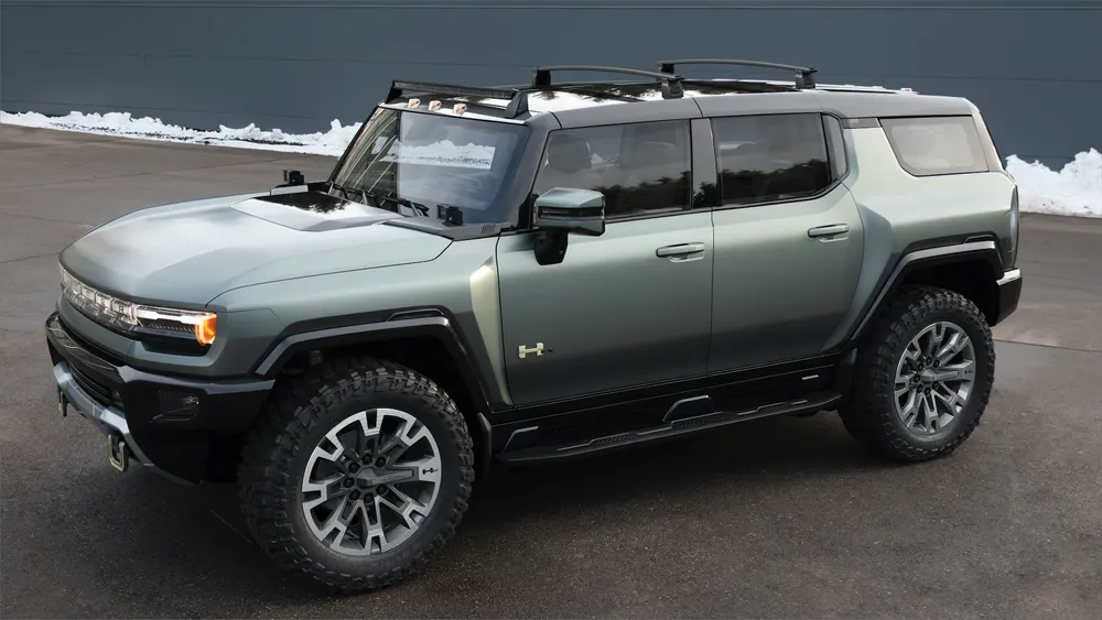 GMC Hummer EV SUV Image Listing 6