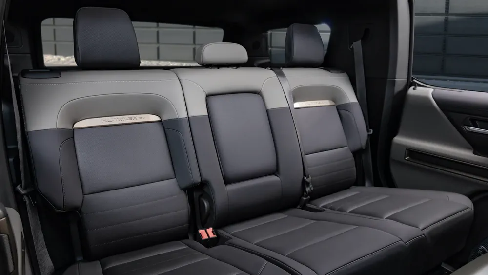 GMC Hummer EV SUV Image Listing 12