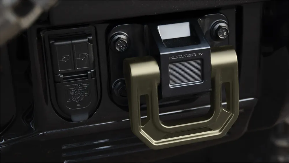 GMC Hummer EV SUV Image Listing 13