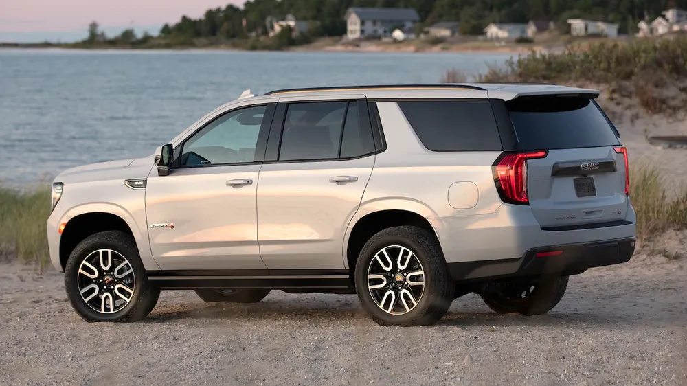 GMC Yukon XL Image Listing 12