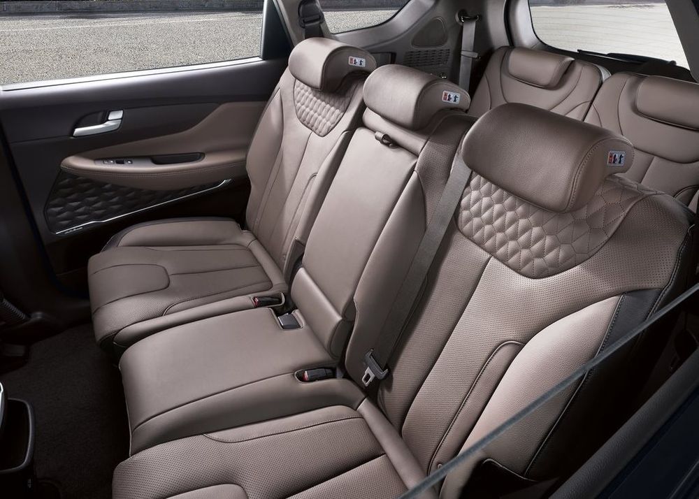 Hyundai Santa Fe Image Listing 10