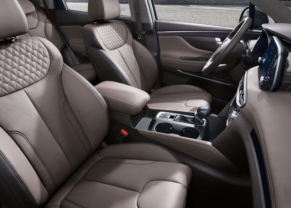 Hyundai Santa Fe Image Listing 5