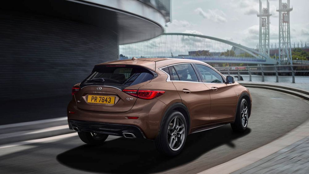 Infiniti Q30 Image Listing 5