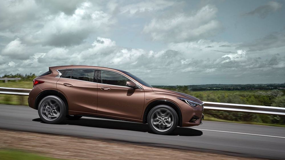 Infiniti Q30 Image Listing 7