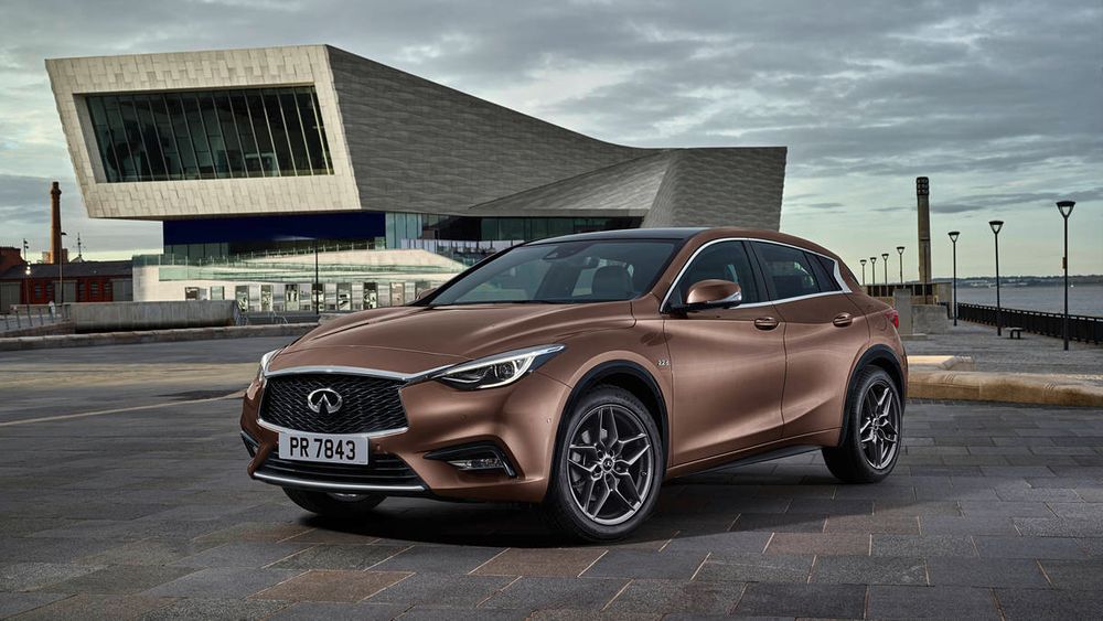 Infiniti Q30 Image Listing 8