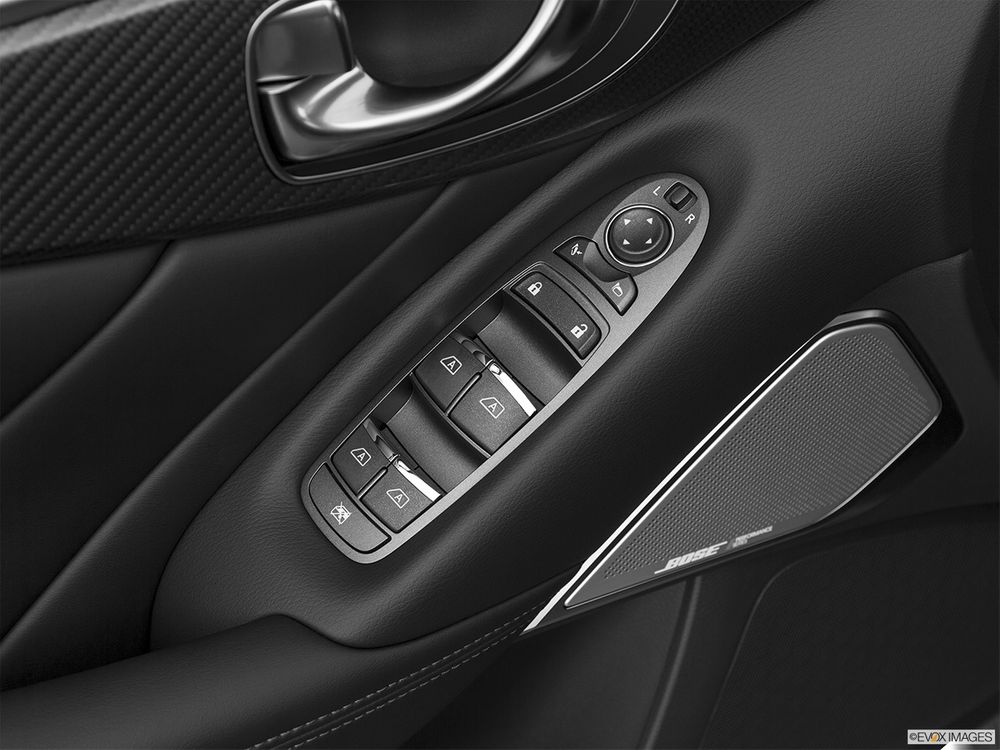 Infiniti Q50 Image Listing 3