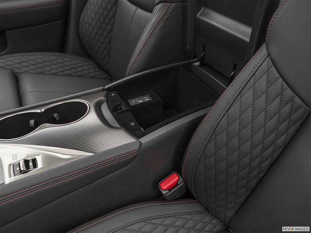 Infiniti Q50 Image Listing 15