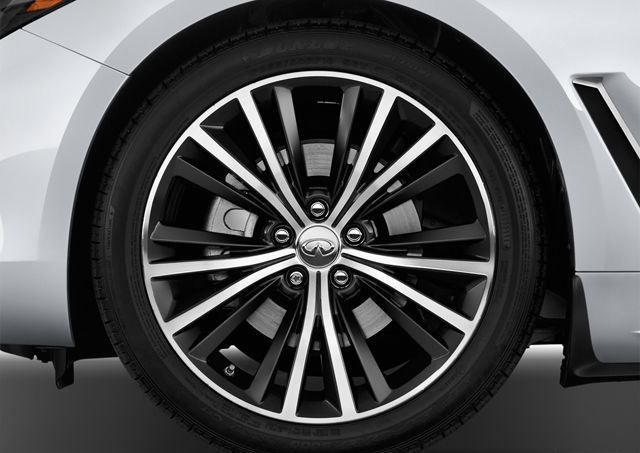 Infiniti Q60 Coupe Image Listing 12
