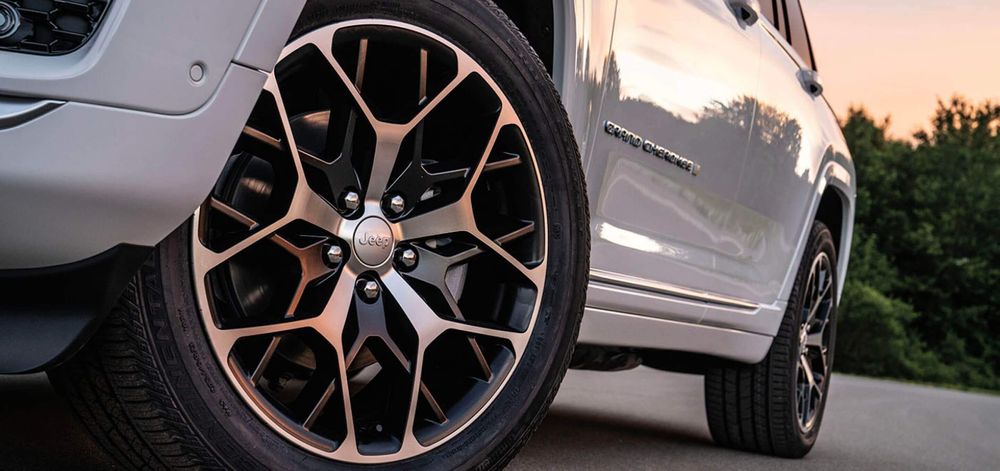 Jeep Grand Cherokee Image Listing 4