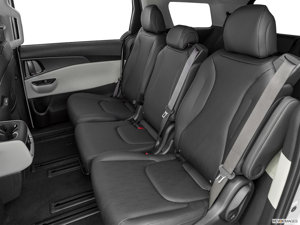 Kia Carnival Image Listing 13