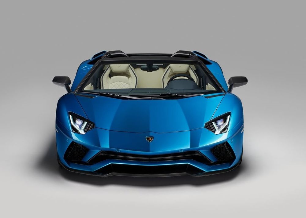 Lamborghini Aventador S Roadster Image Listing 3