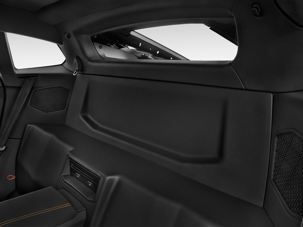 Lamborghini Huracan Image Listing 16