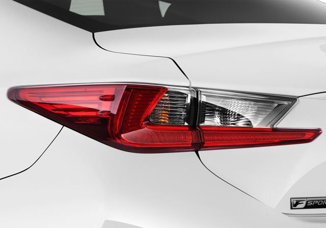 Lexus RC Image Listing 11