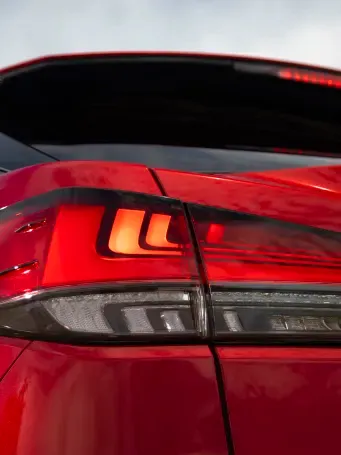 Lexus RX Image Listing 18