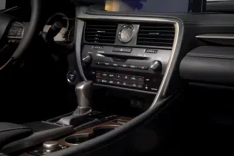 Lexus RX Image Listing 30