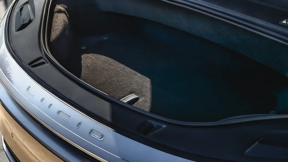 Lucid Air Image Listing 9