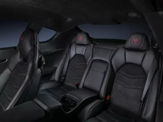 Maserati GranTurismo Image Listing 4