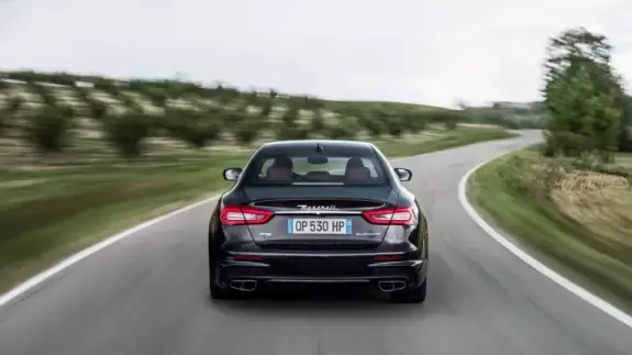 Maserati Quattroporte Image Listing 4