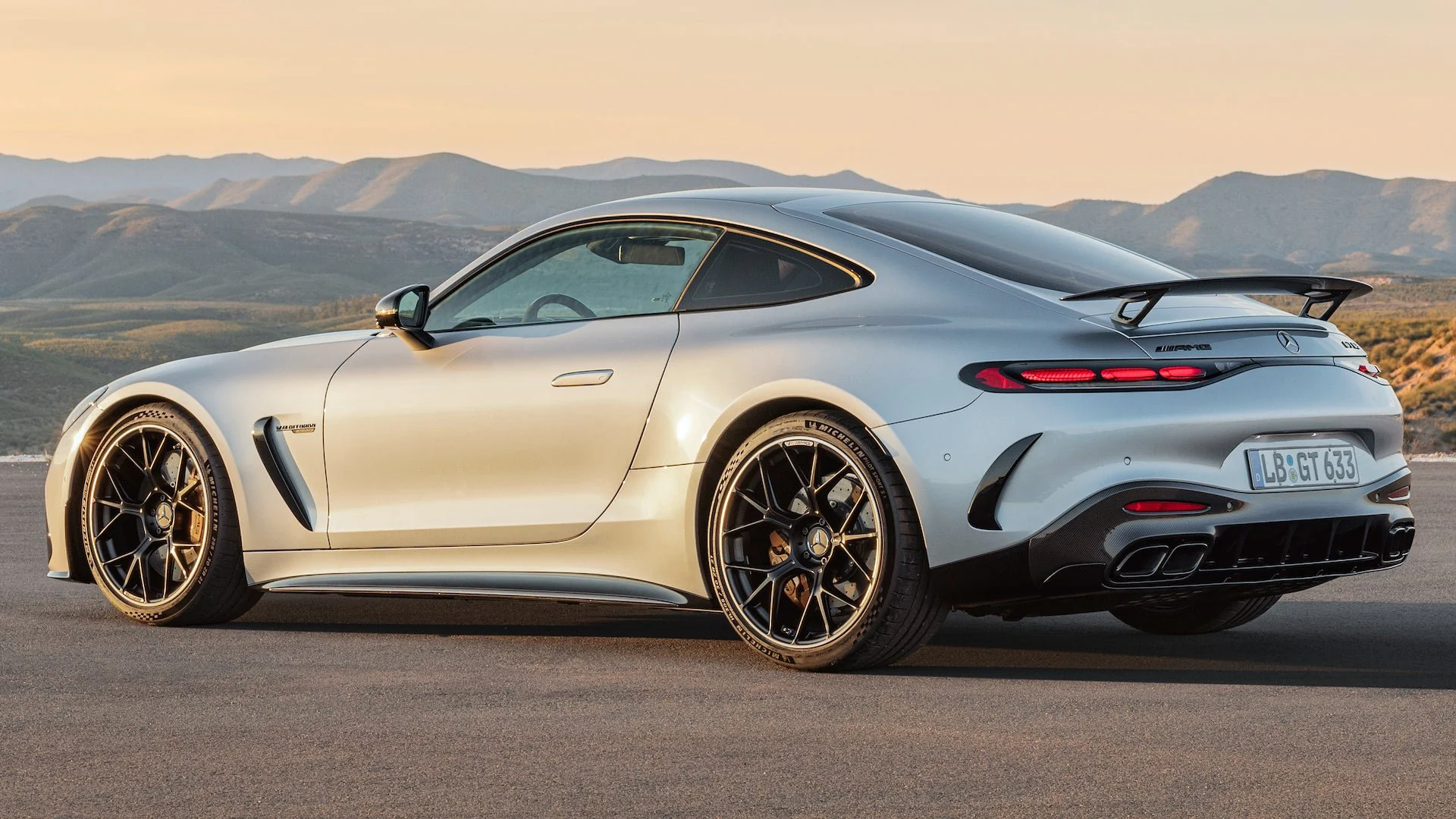 Mercedes-Benz AMG GT Image Listing 2