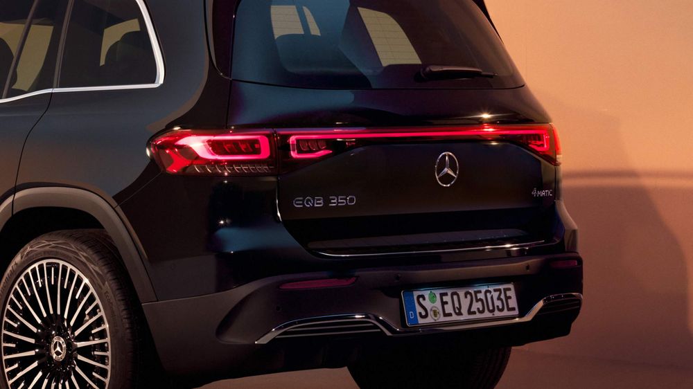 Mercedes-Benz EQB Image Listing 4