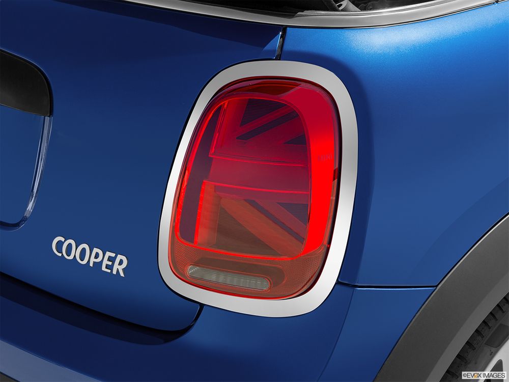Mini Convertible Image Listing 7