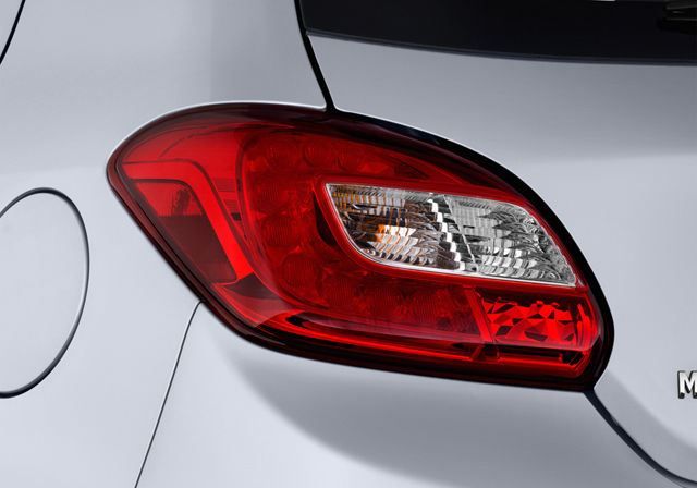 Mitsubishi Mirage Image Listing 11