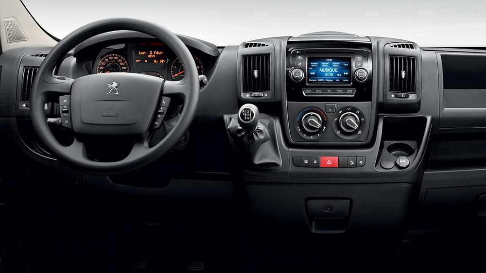 Peugeot Boxer Image Listing 2