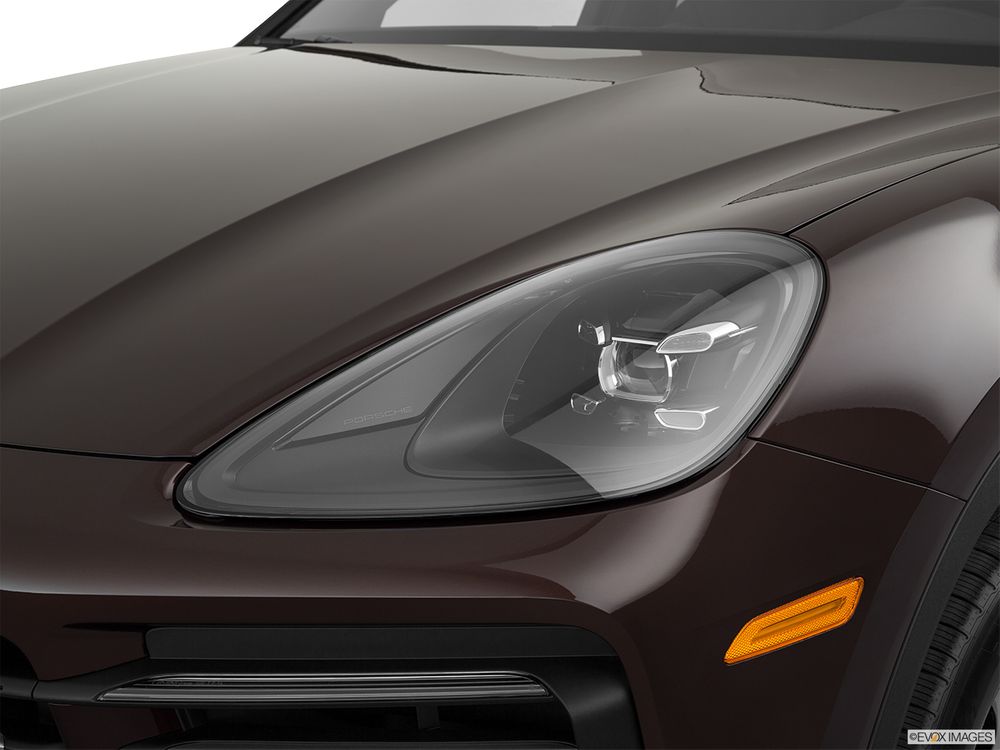 Porsche Cayenne Image Listing 6