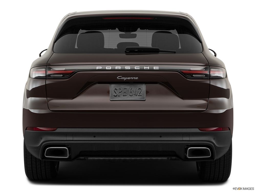 Porsche Cayenne Image Listing 33