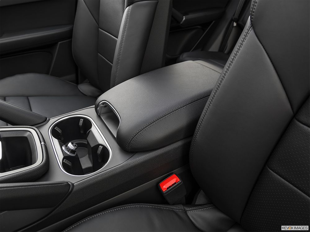 Porsche Cayenne Image Listing 46