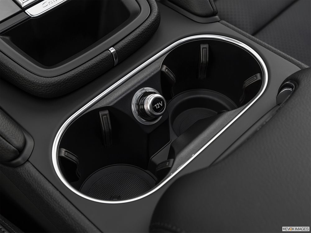 Porsche Cayenne Image Listing 52