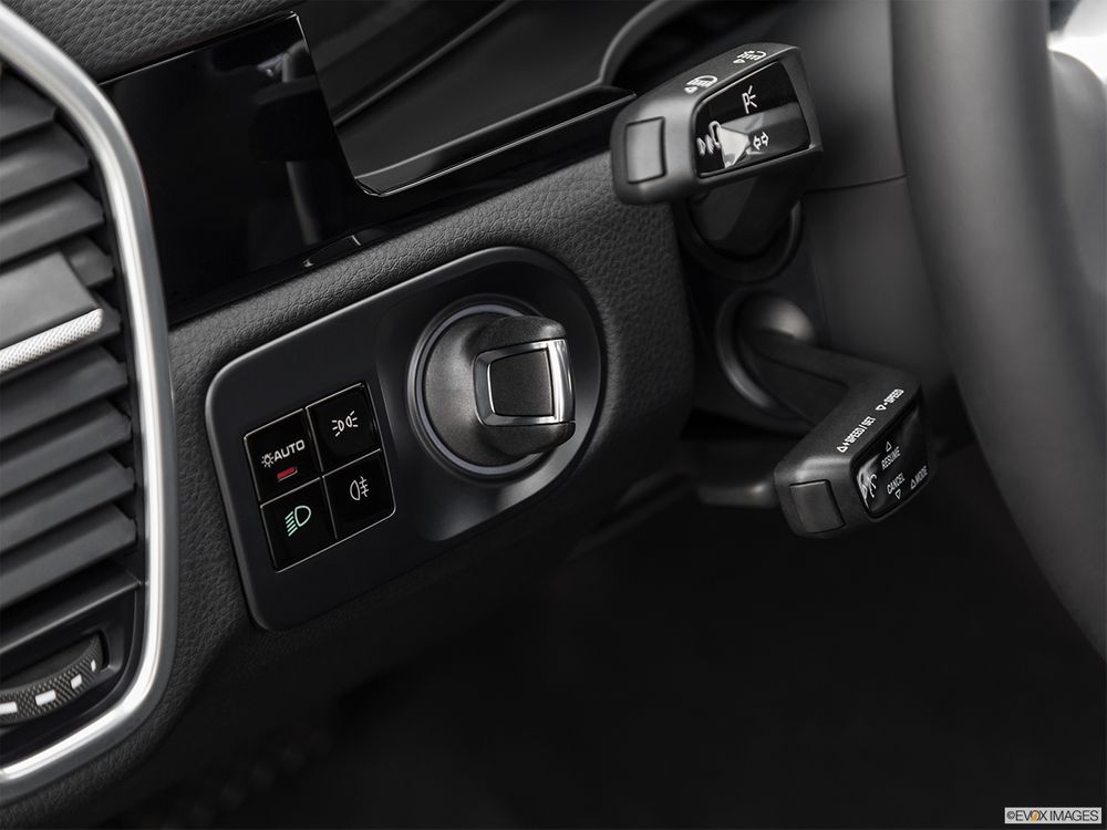 Porsche Cayenne Image Listing 62