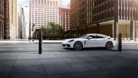 Porsche Panamera Image Listing 2