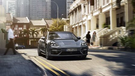Porsche Panamera Image Listing 6