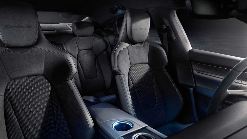 Porsche Taycan Image Listing 7