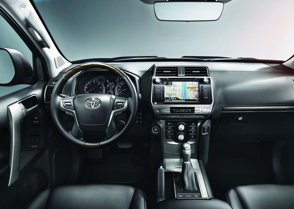 Toyota Land Cruiser Prado Image Listing 6