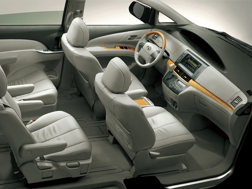 Toyota Previa Image Listing 4