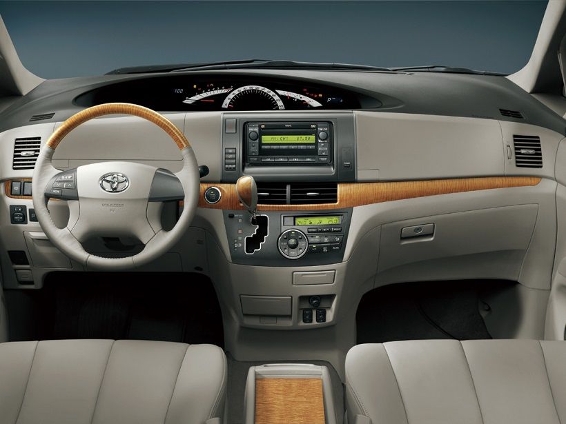 Toyota Previa Image Listing 3