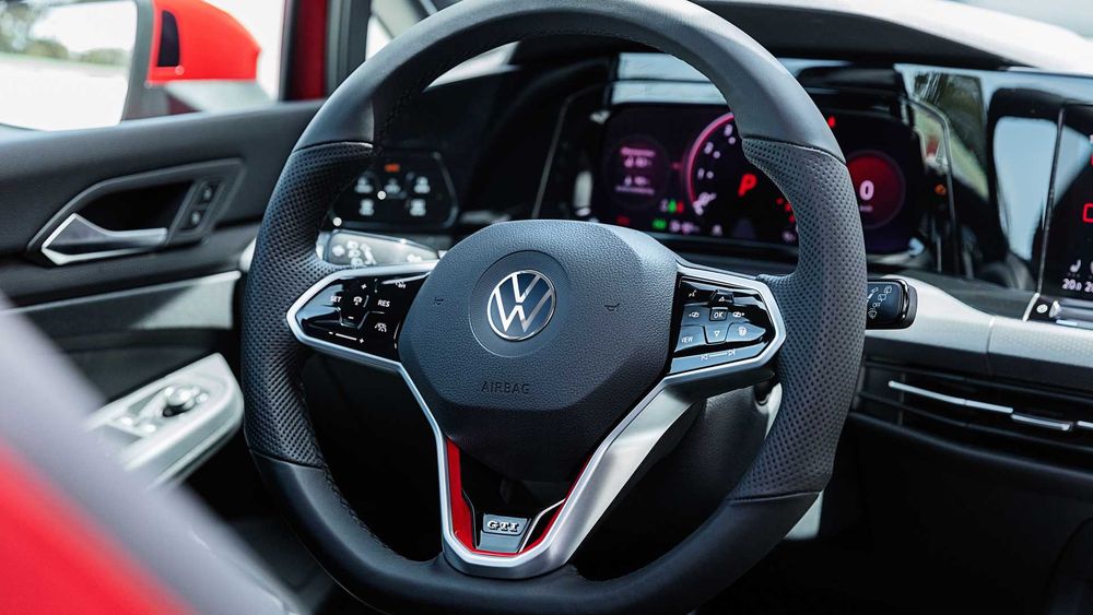 Volkswagen Golf GTI Image Listing 10
