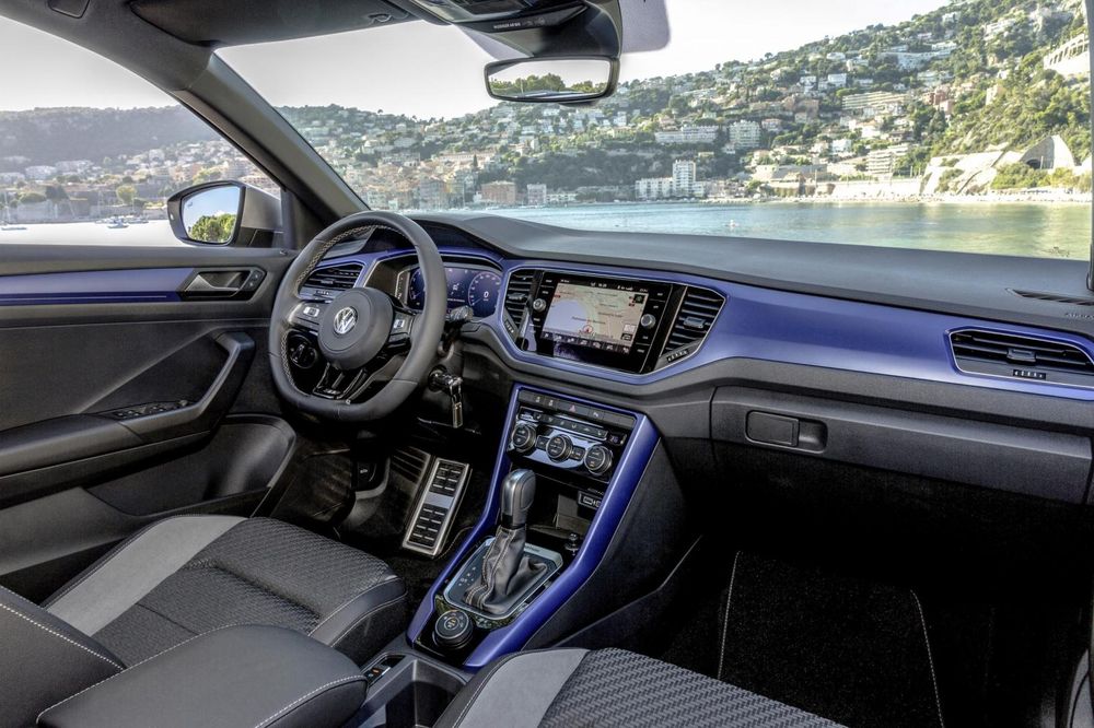 Volkswagen T-Roc Image Listing 2